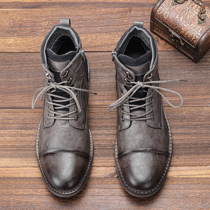 Versatile men's vintage ankle boots for smart casual & everyday wear, lace-up & zipper combo.