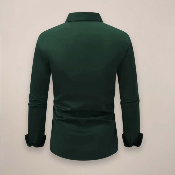 Formal & casual men's long sleeve smart shirt. Collared button-up design for versatile business fashion & style.
