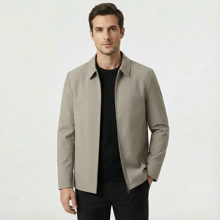 Men's zip-front windproof Harrington jacket, combining style and comfort for casual outerwear and everyday wear.