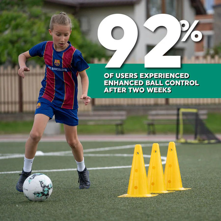 Men's football training mat, anti-slip, compact 90x60cm, with video program, ideal for home skill enhancement sessions.