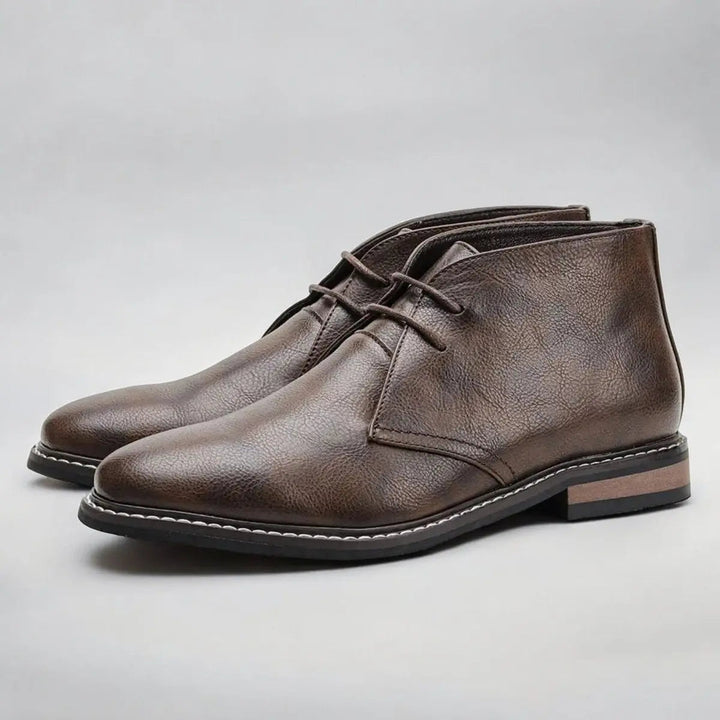 Versatile men's lace-up ankle boots, great for smart-casual & everyday wear. Classic chukka design.