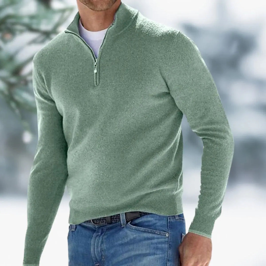 Casual men's quarter-zip knit pullover jumper, a relaxed long sleeve sweater for everyday comfort.