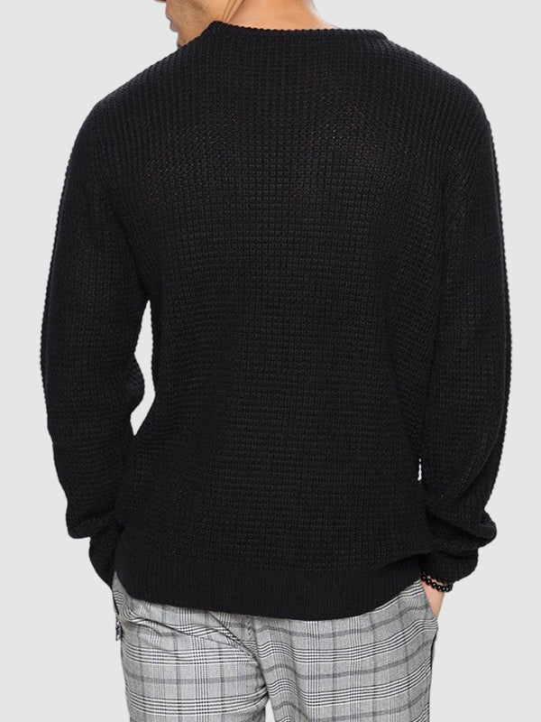 Stylish men's oversized waffle knit crew neck sweater, great for autumn casual wear.