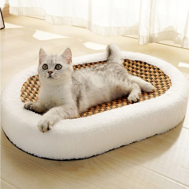 Modern Feline Scratching Lounge & Cozy Cat Bed. Durable cat scratcher, pet furniture for rest and play.