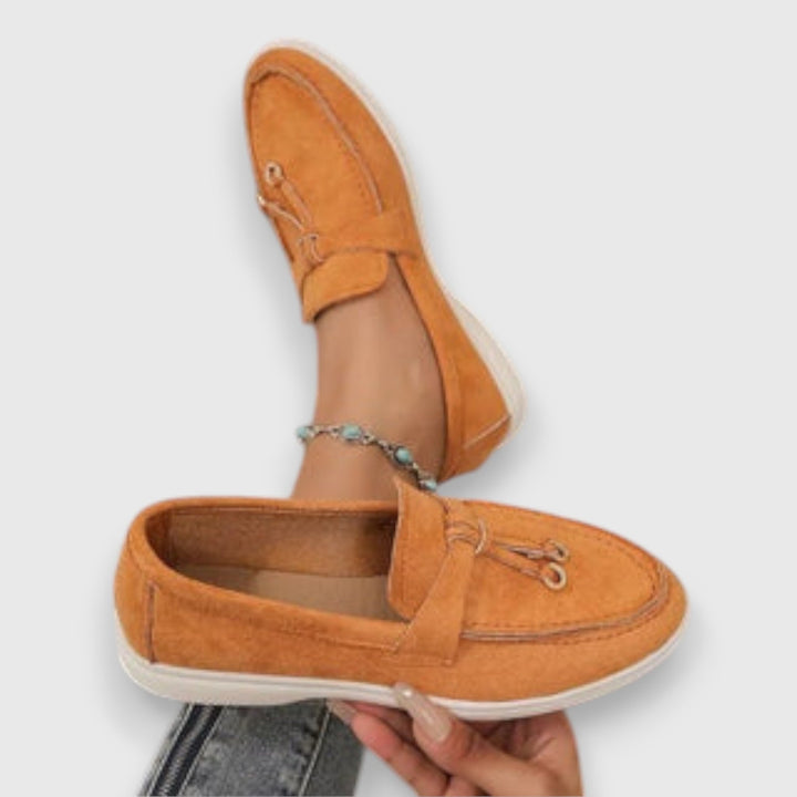 Fashionable women's orthopaedic loafers with superior foot support, combining modern style & comfort.