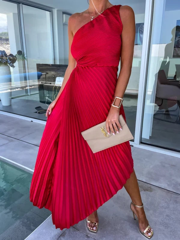 Elegant women's one-shoulder pleated maxi dress, perfect for evening wear & special occasions. Formal party gown.