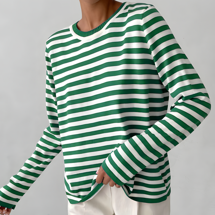 Stylish & comfortable striped t-shirt for women, a versatile short sleeve top for elegant everyday wear.