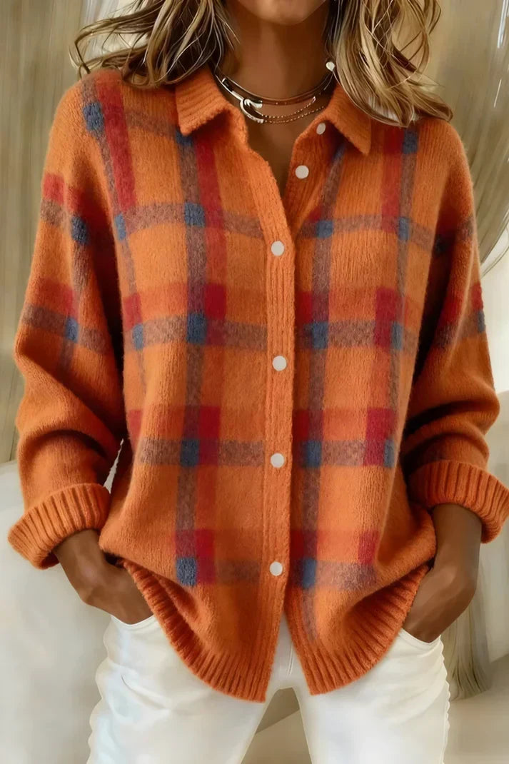 Fashionable women's checkered cardigan. Cozy long-sleeve knit, elegant button-front for warm, chic layering.