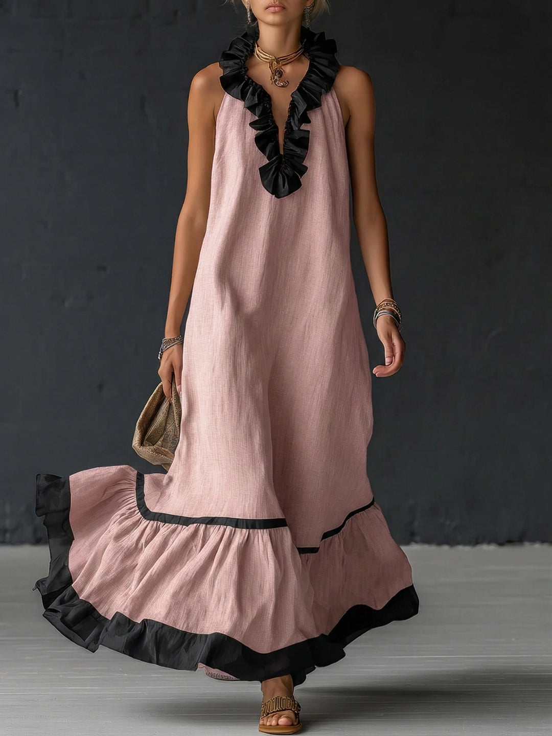 Elegant women's color-block ruffle maxi dress, perfect for summer evenings and vacation style.