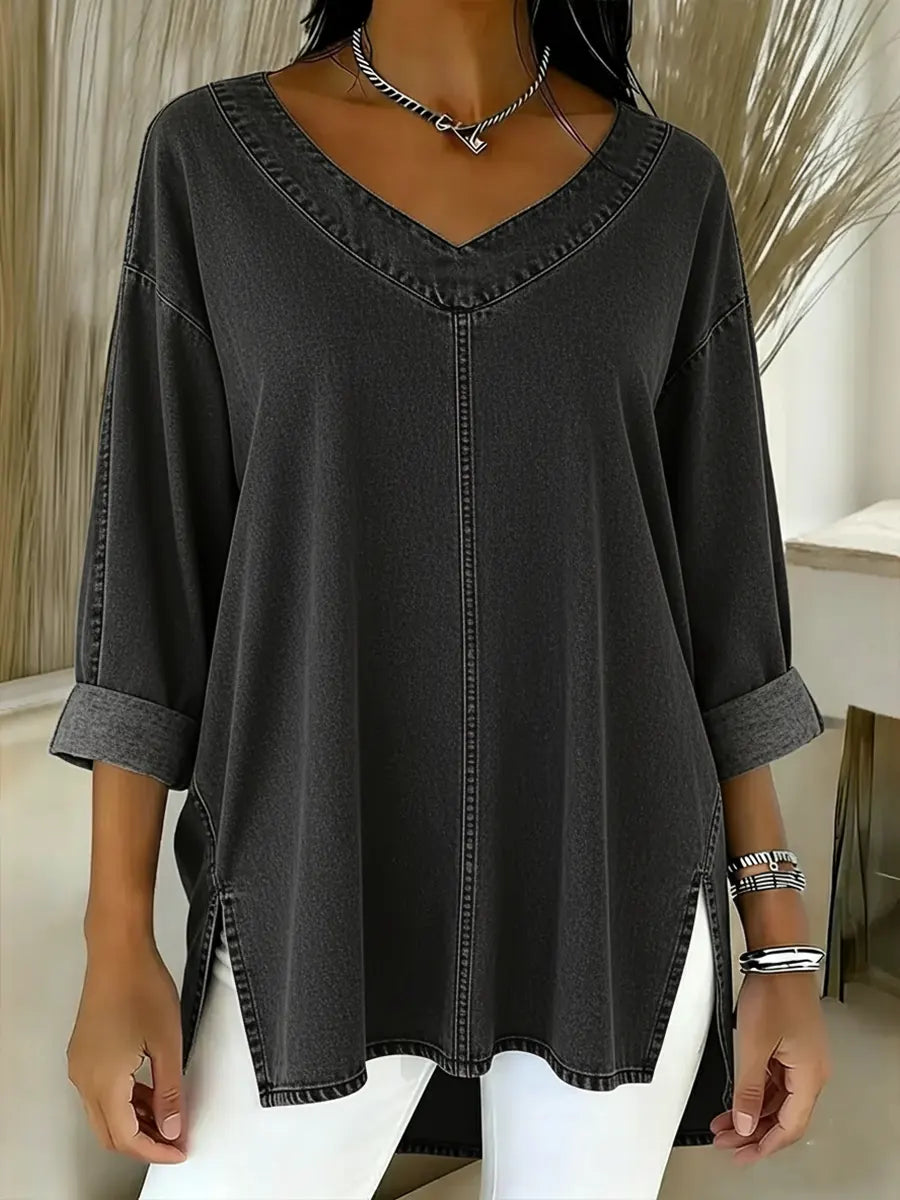 Comfortable women's long-sleeve denim tunic shirt, V-neck. Relaxed fit for effortless everyday style.