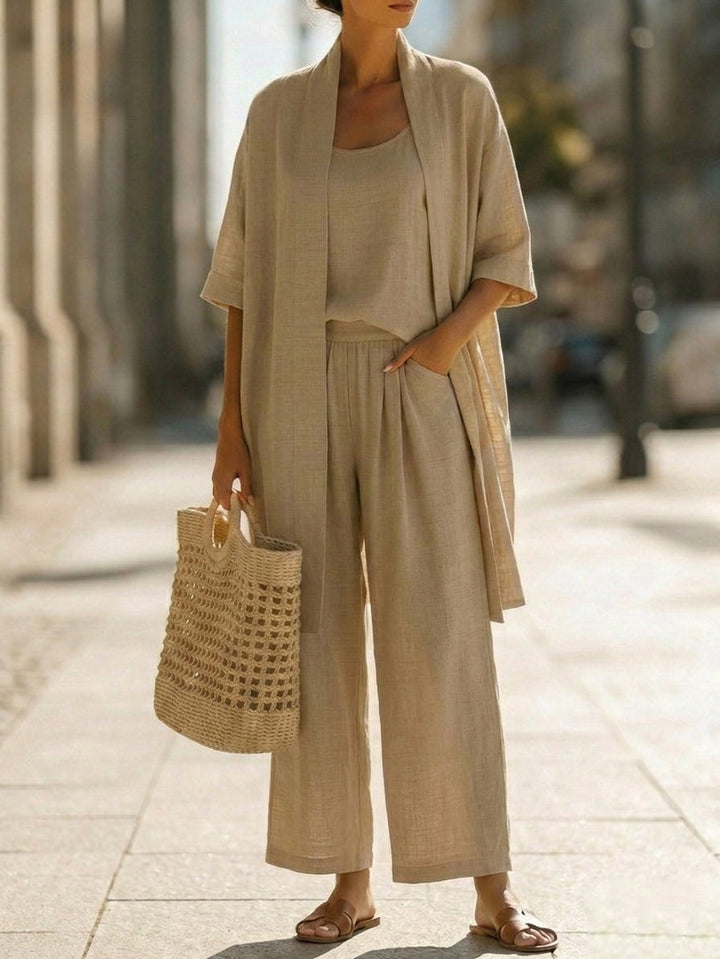 Summer outfit: elegant women's two-piece loungewear, soft, versatile, and stylish.