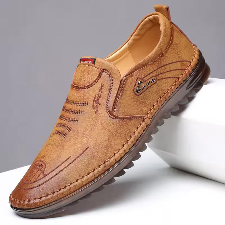 "Orthopedic men's shoes with breathable mesh, air-cushioned sole, stylish black design. Ideal for all-day comfort."