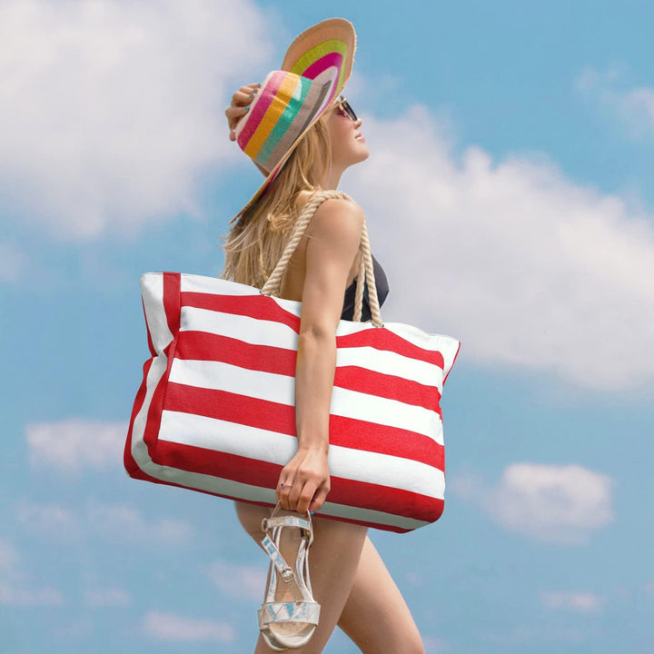 Women's chic waterproof oversized tote, sandproof for stylish and practical use.