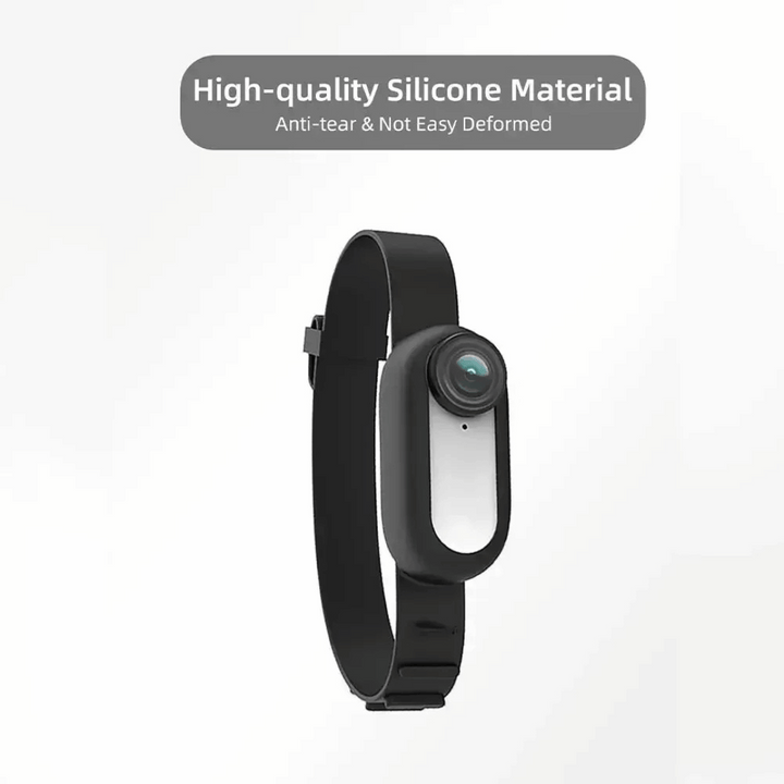 "Pet collar camera with 160° wide-angle lens and HD 1080P video, designed for cats and dogs, fits comfortably on collars."