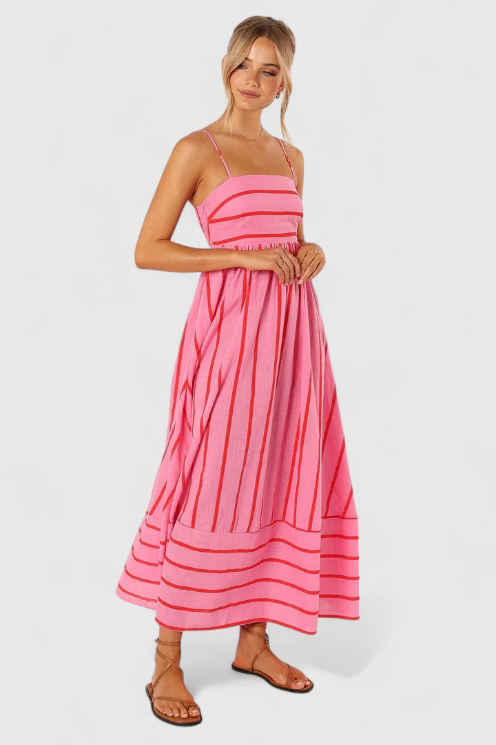 Comfortable & flattering long maxi dress for women, with elegant flowy design. Versatile fashion.