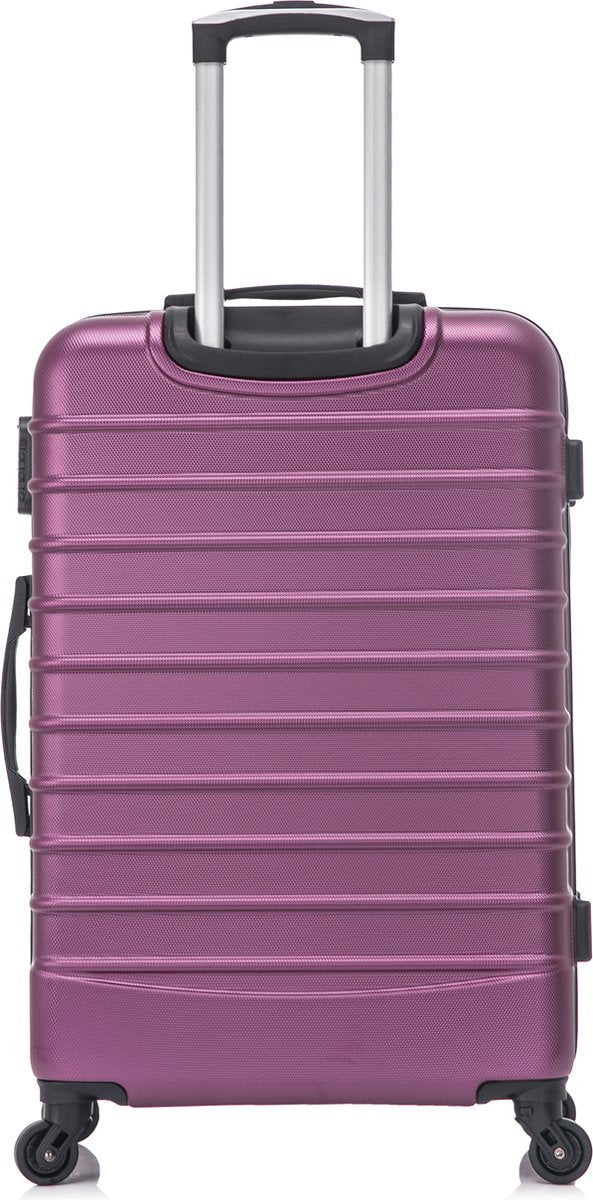 Versatile 2-piece pink hardshell luggage set with spinner wheels, perfect for weekend trips or long journeys.