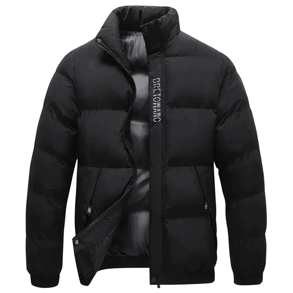 Warm men's puffer jacket, quilted design, perfect for cold weather. Features a zip front and high collar.