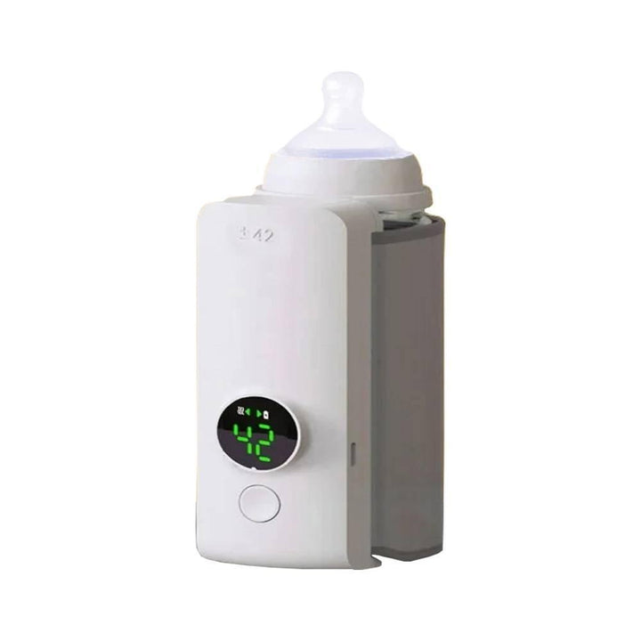 Rechargeable universal baby bottle warmer, ideal for travel, ensuring warm milk anywhere for your little one.