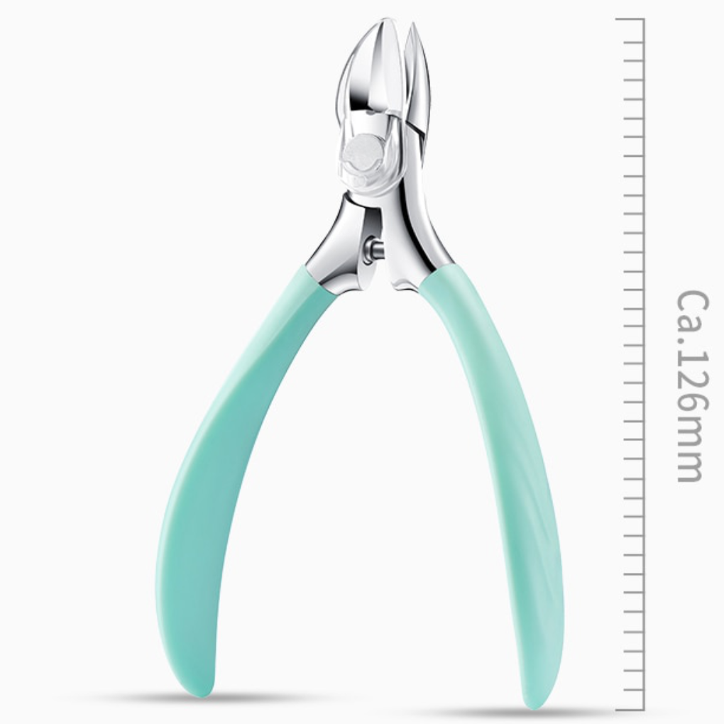 Heavy-duty stainless steel toenail clipper, effectively tackles thick and ingrown nails for optimal foot health.