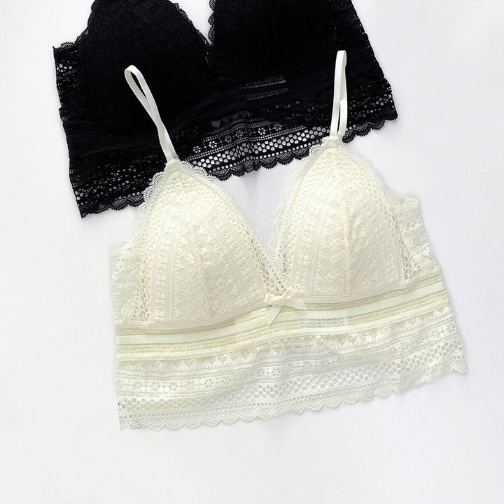 Chic lace triangular bra for women, designed with an elegant backless style for intimate comfort.
