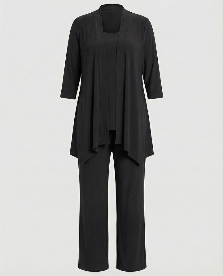 Versatile women's fashion: 3-piece elegant pantsuit, ideal for formal attire, business meetings, or events.