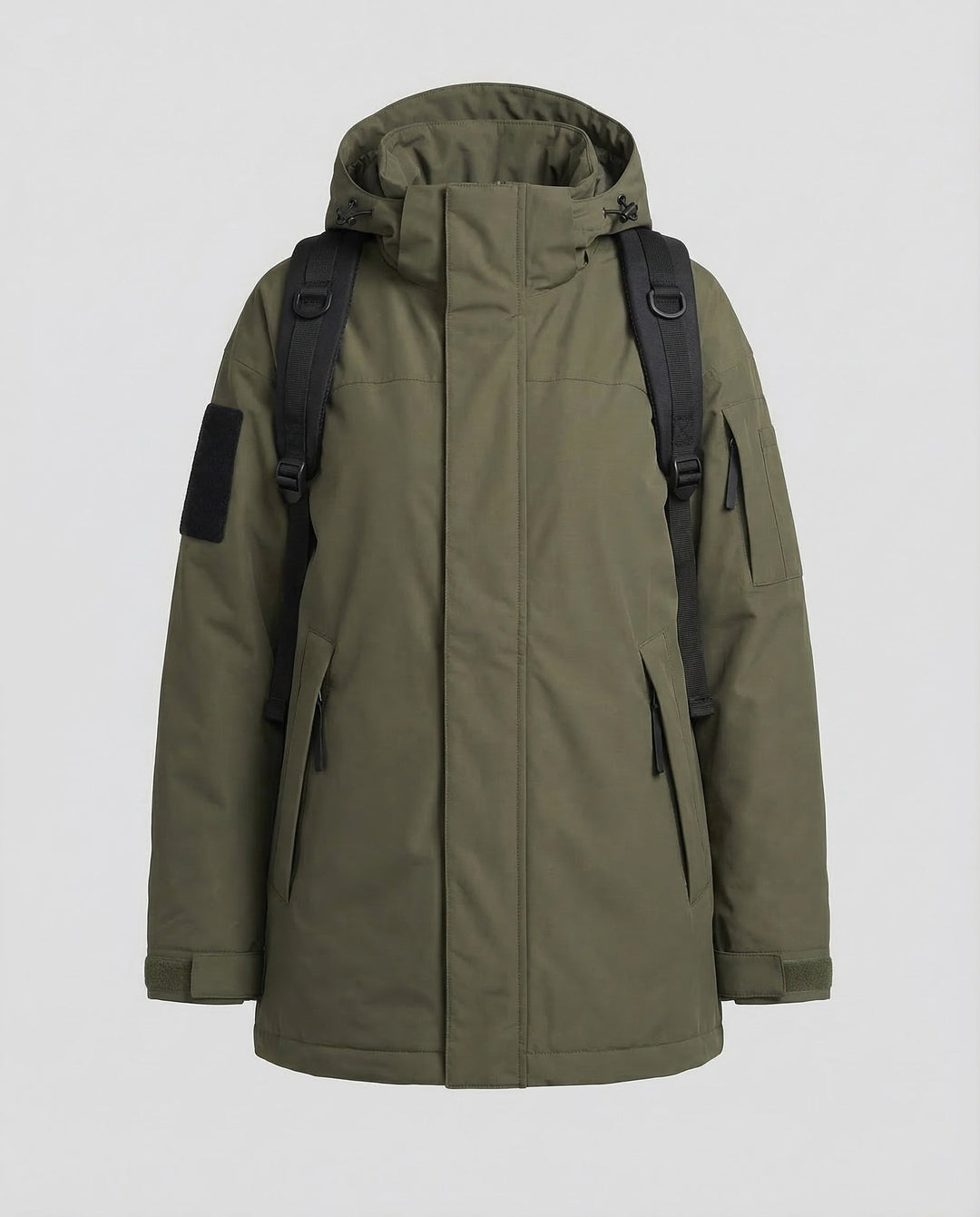 Versatile women's oversized waterproof zipped jacket, a warm layering piece for outdoor comfort and all-weather wear.