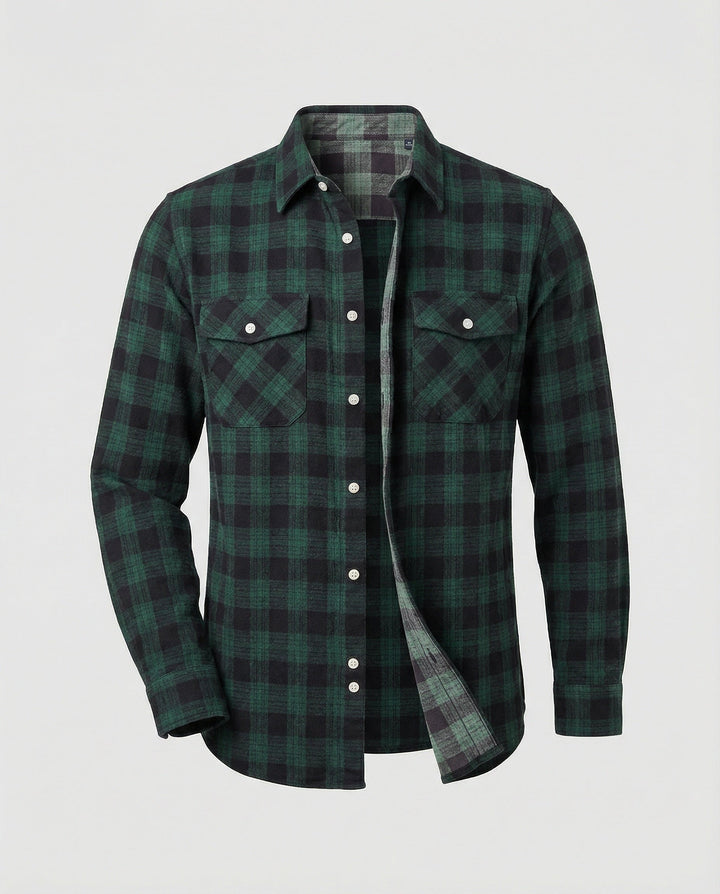 Relaxed fit men's checked shirt, long sleeve, comfortable casual button-up for daily wear and layering.
