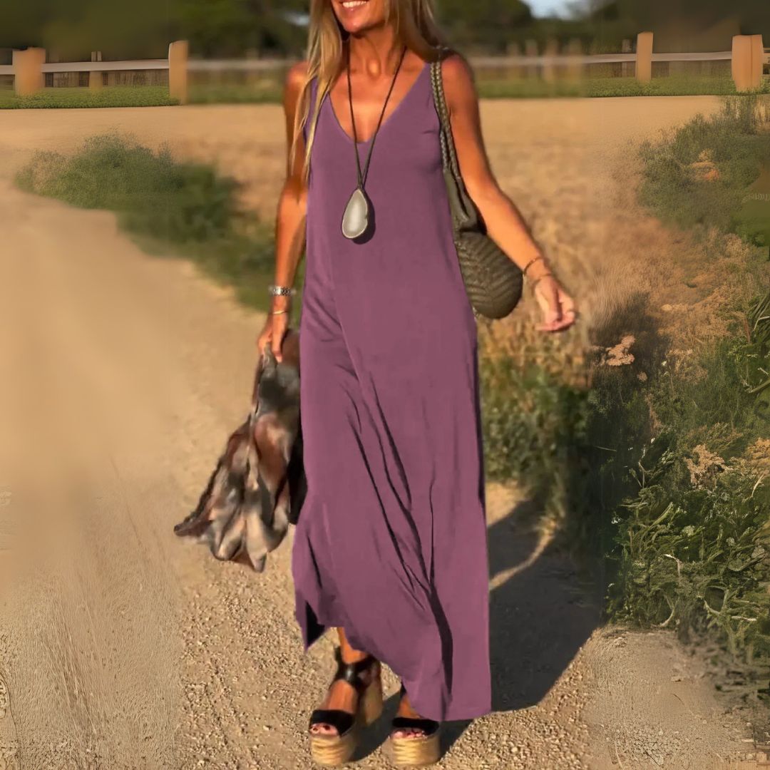 Beautiful women's maxi dress with V-neck, suitable for diverse occasions from casual to formal.