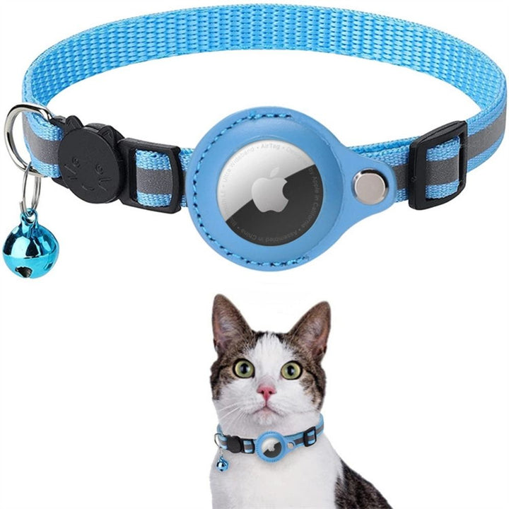 Reflective cat GPS tracker collar with quick release and durable nylon, designed for safety and night visibility.