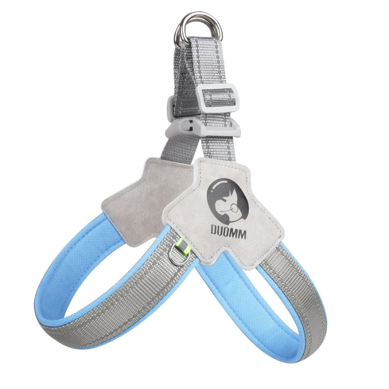 Adjustable & breathable pet harness offering a comfort fit. Suitable for dogs and cats for safe, daily walks.