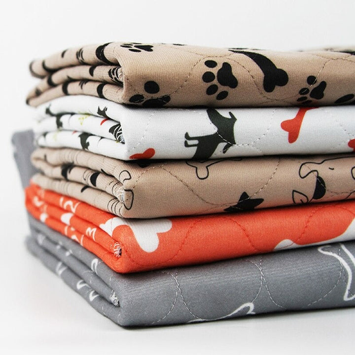 Reusable pet training pee pad for dogs & puppies. Washable, super absorbent for home hygiene.