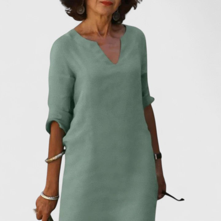 Comfortable & versatile women's V-neck dress, a must-have midi for easy summer style.