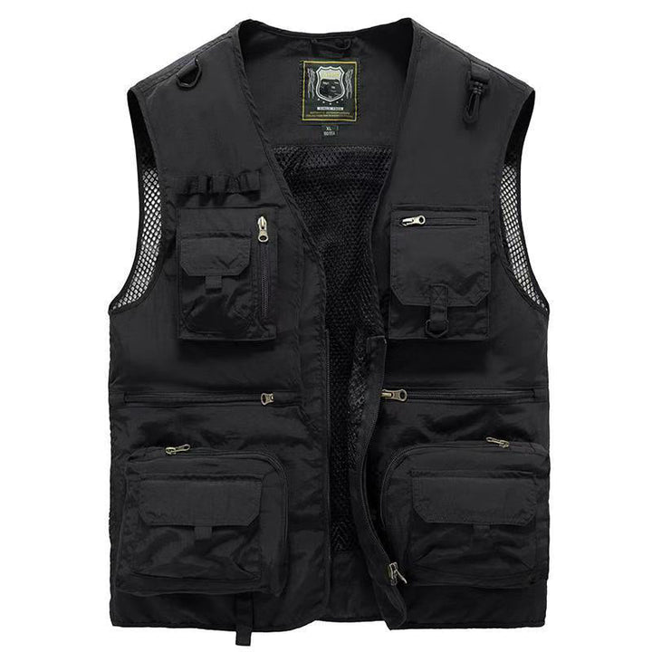 Men's breathable summer vest, multi-pocket for casual outdoor activities.