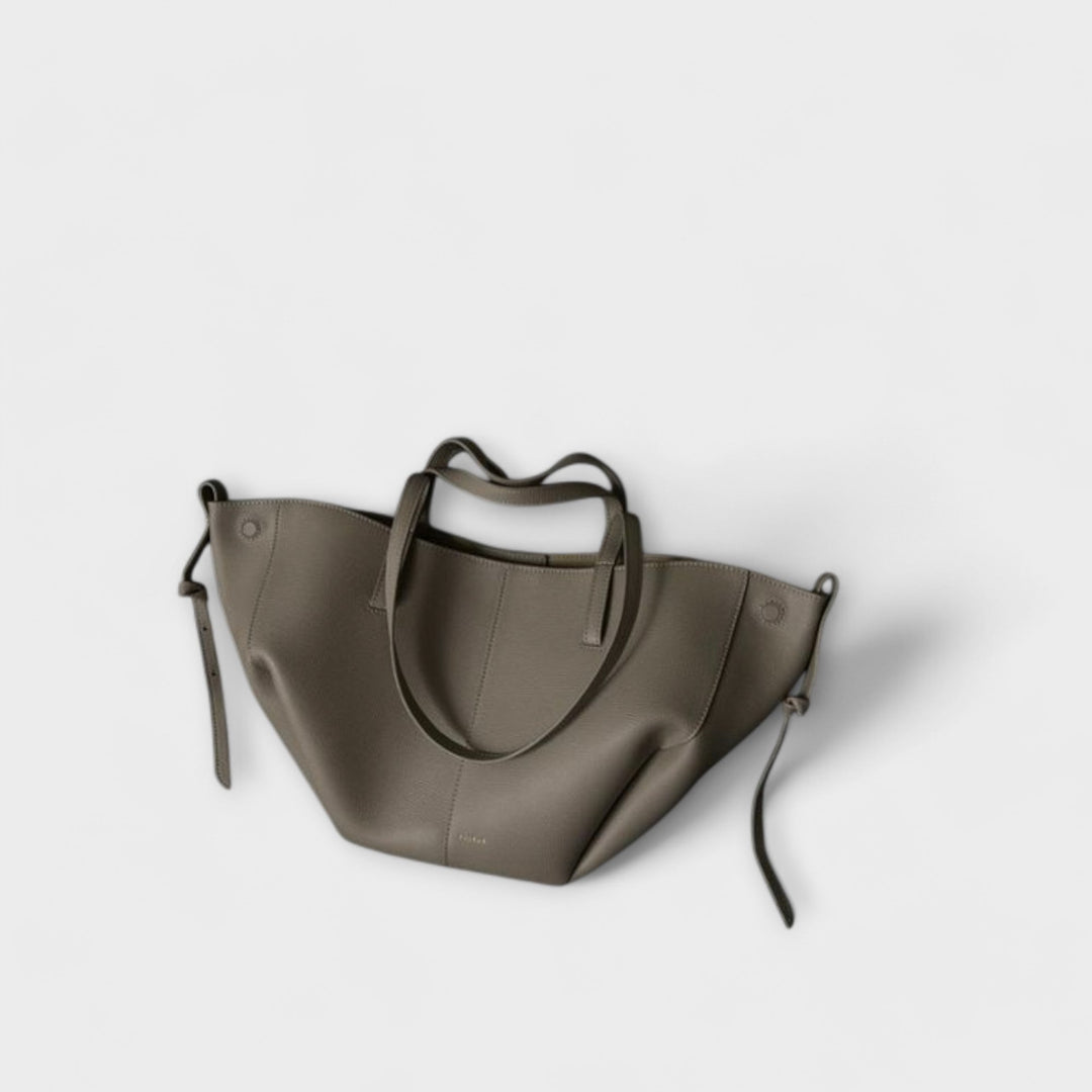 Women's elegant vintage leather shoulder bag, a fashionable daily tote bag & versatile handbag.