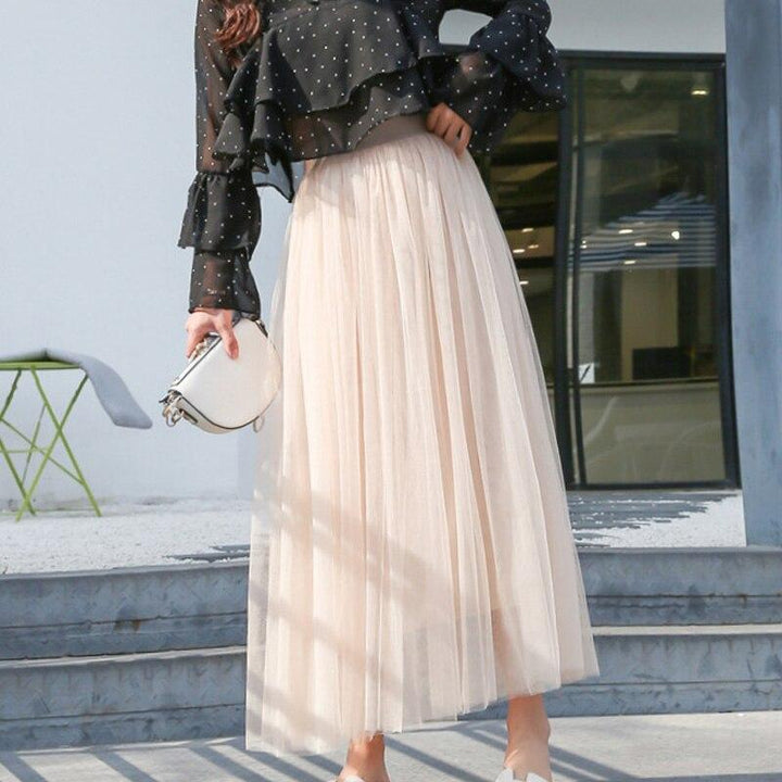 Versatile women's long flowy maxi skirt, ideal for elegant style, casual chic, or comfortable evening fashion.