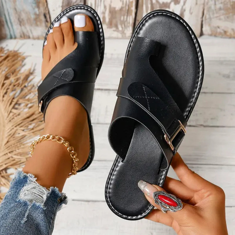 Versatile women's summer sandals, stylish orthopedic design for everyday comfort & support.