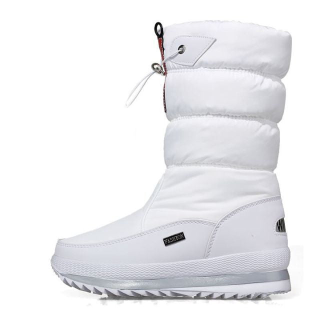 Waterproof women's snow boots, non-slip for winter. Warm, comfortable, and weatherproof casual footwear.