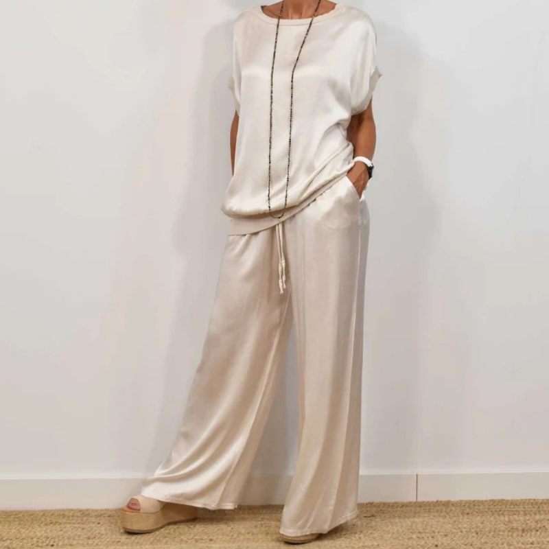Elegant women's two-piece outfit, soft fabric for casual wear & effortless style.