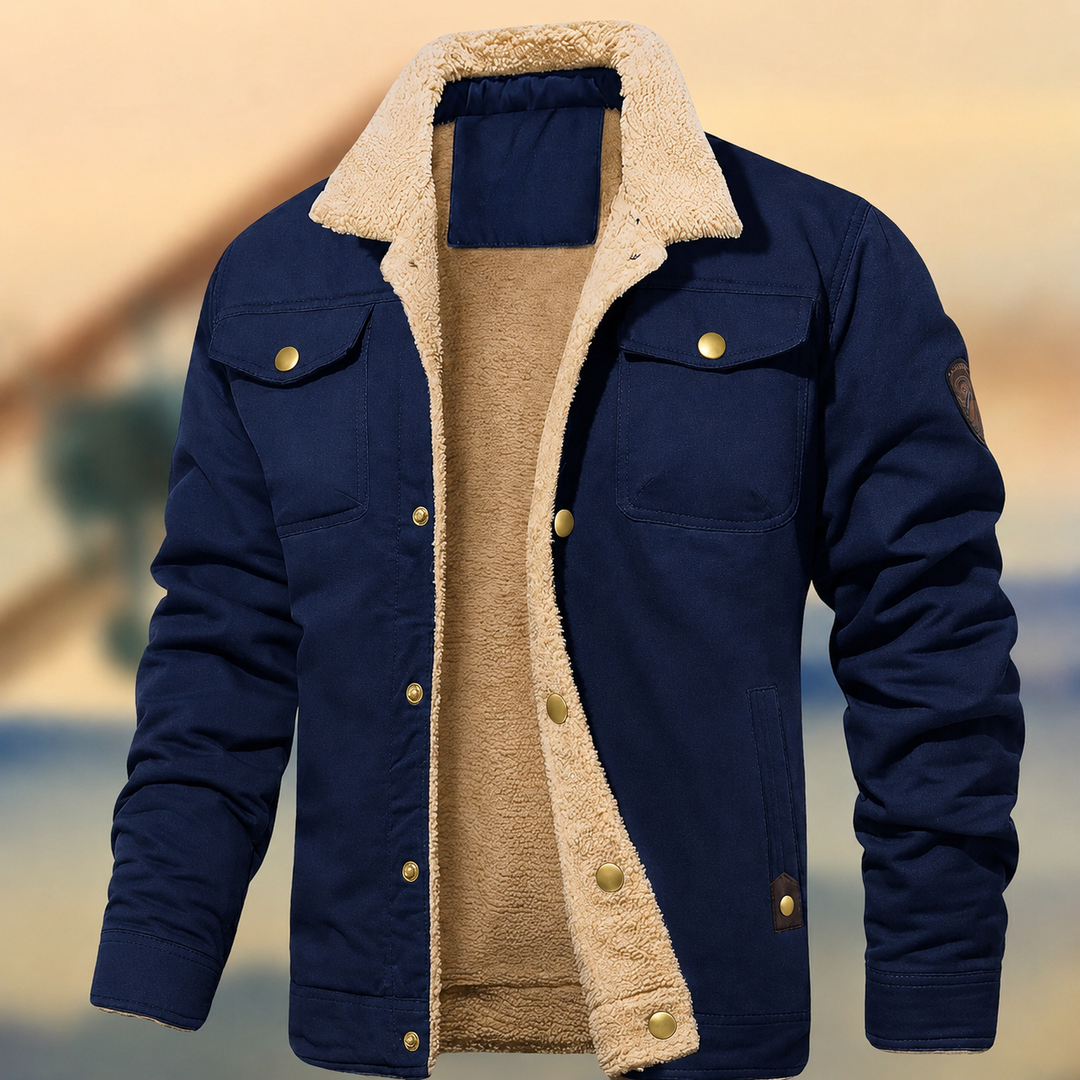 Stylish men's casual outerwear jacket with plush collar for everyday autumn & winter fashion.