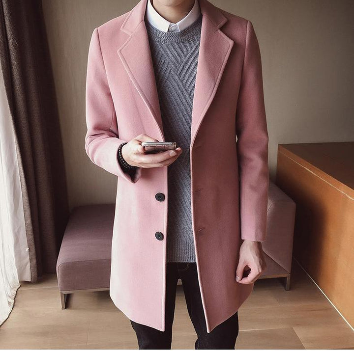 Men's elegant long overcoat, classic slim fit outerwear, a key item in men's formal fashion.