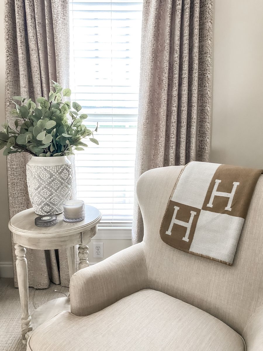 Cozy wool cashmere throw blanket, warm and plush, ideal for luxury home decor.