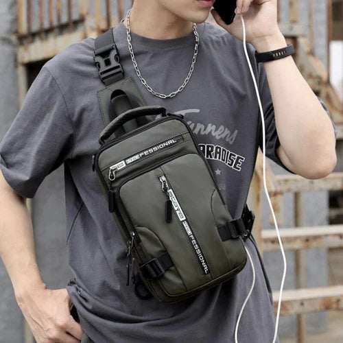 Back of anti-theft travel bag showing padded shoulder straps & ergonomic design. Unisex.