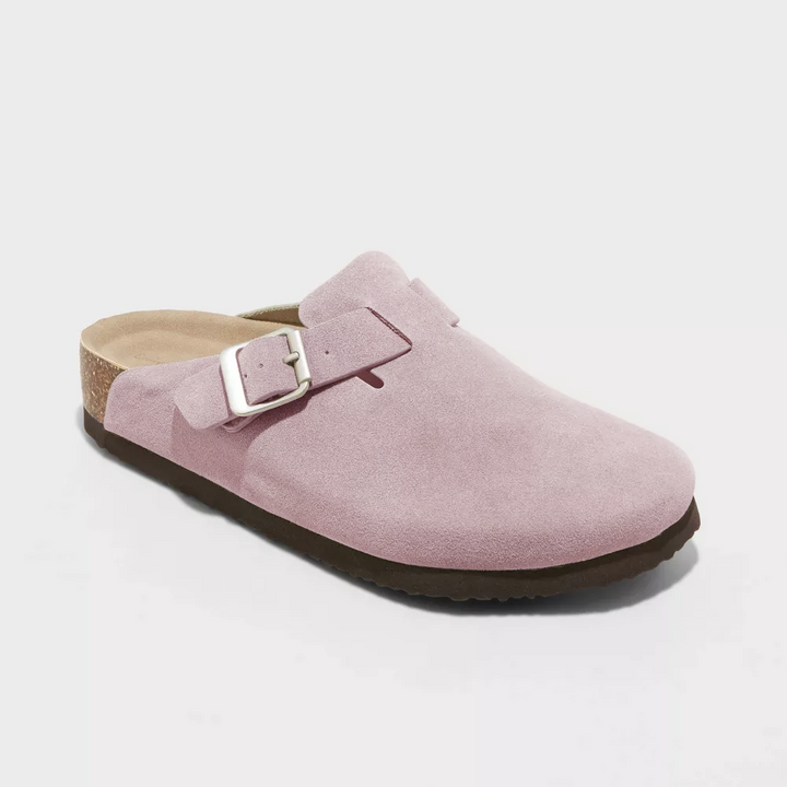 Cushioned ergonomic sandals for men, with a soft footbed for comfortable all-day casual wear.
