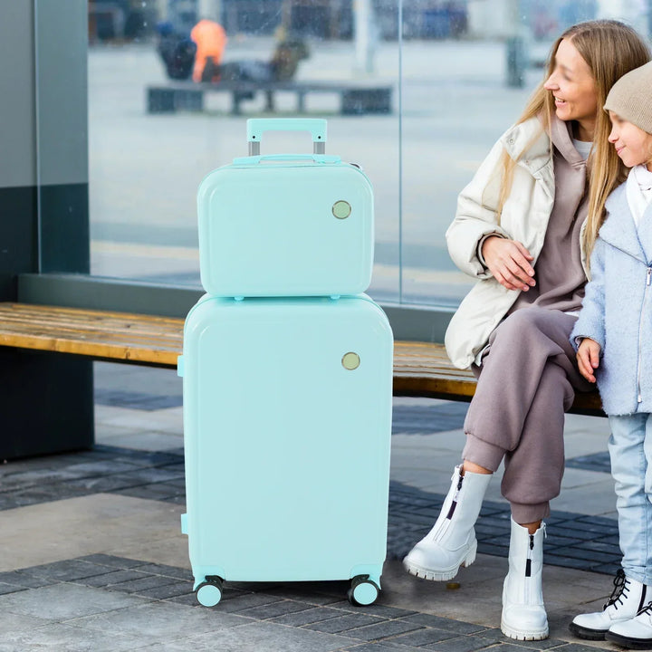 Complete Vienna Duo hard shell luggage set with multiple sizes and coordinating cosmetic case for travel.