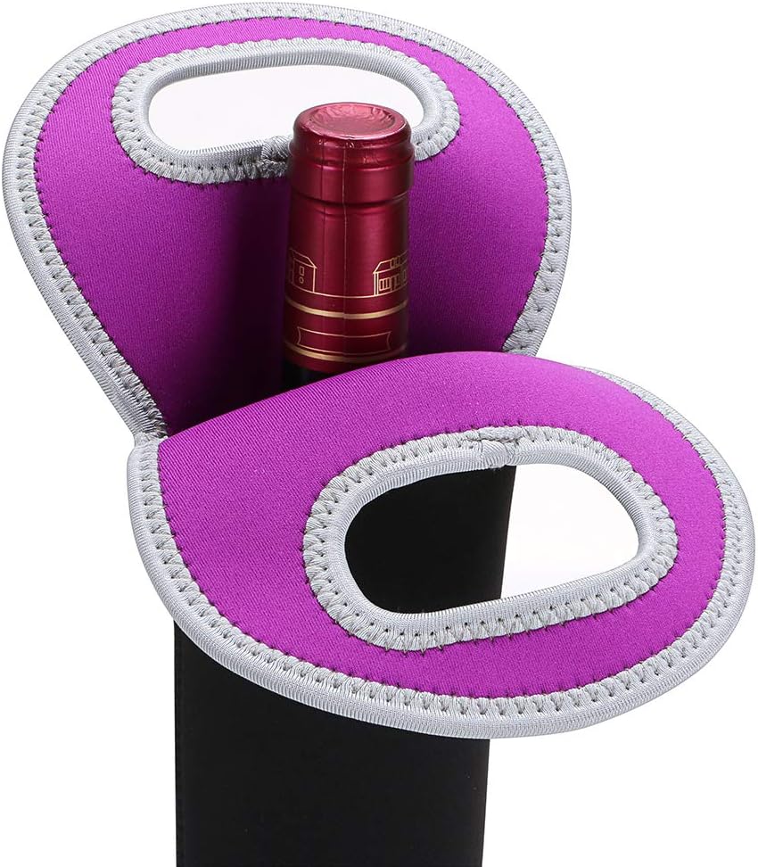 Outdoor adventure ready: Insulated dual wine bottle carrier bag.