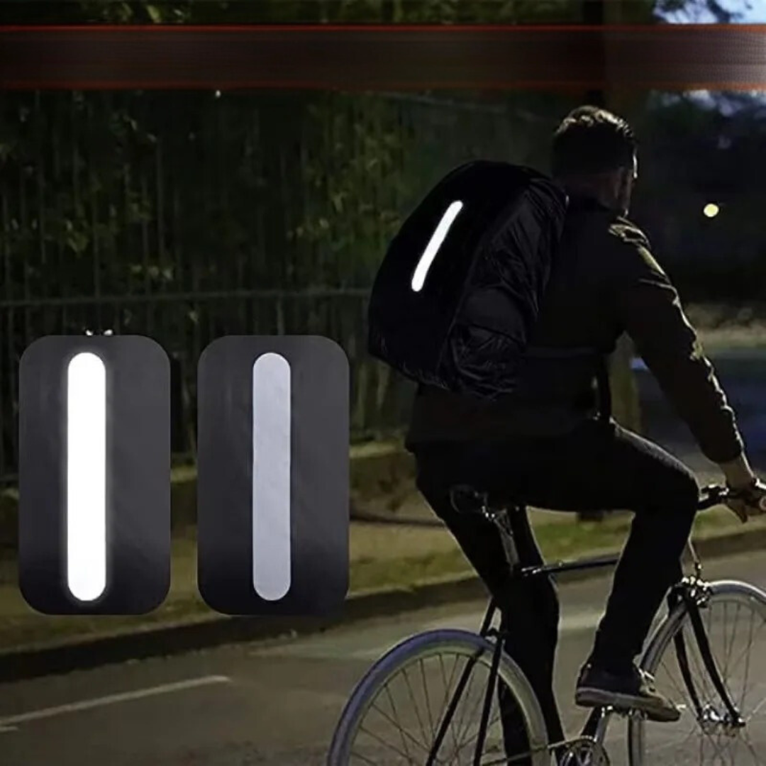 Waterproof & reflective backpack cover, ideal travel accessory for commuters & adventurers.