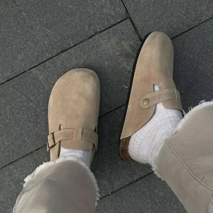 Elegant beige unisex Noa comfort sandals. Durable, stylish summer shoes for everyday wear & walking. Perfect for men & women.