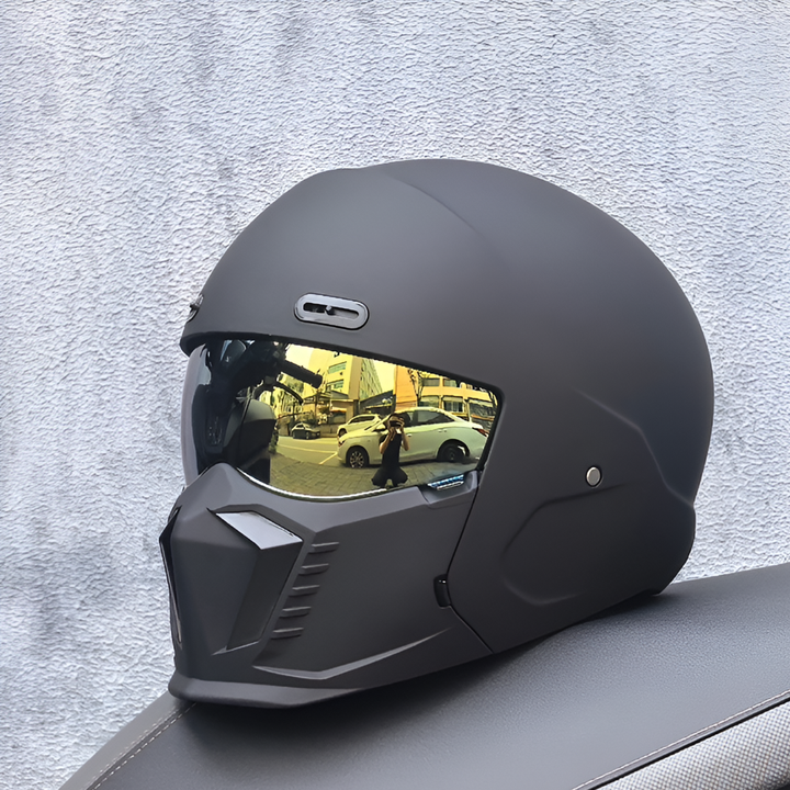 Unisex retro pilot motorcycle helmet, DOT/ECE certified. Perfect for classic bikes, comfort riding & safety.