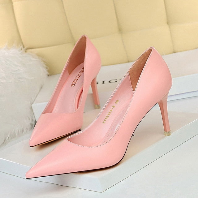 Chic women's pointed-toe high heel pumps, offering an elegant and classic look for formal parties.