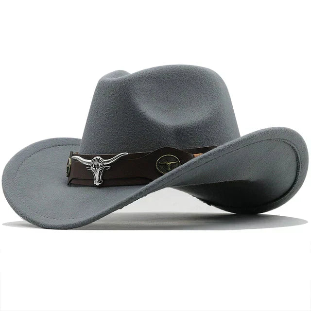 Stylish women's Western hat with a classic design. Features a standout bull buckle band, a must-have cowgirl accessory.